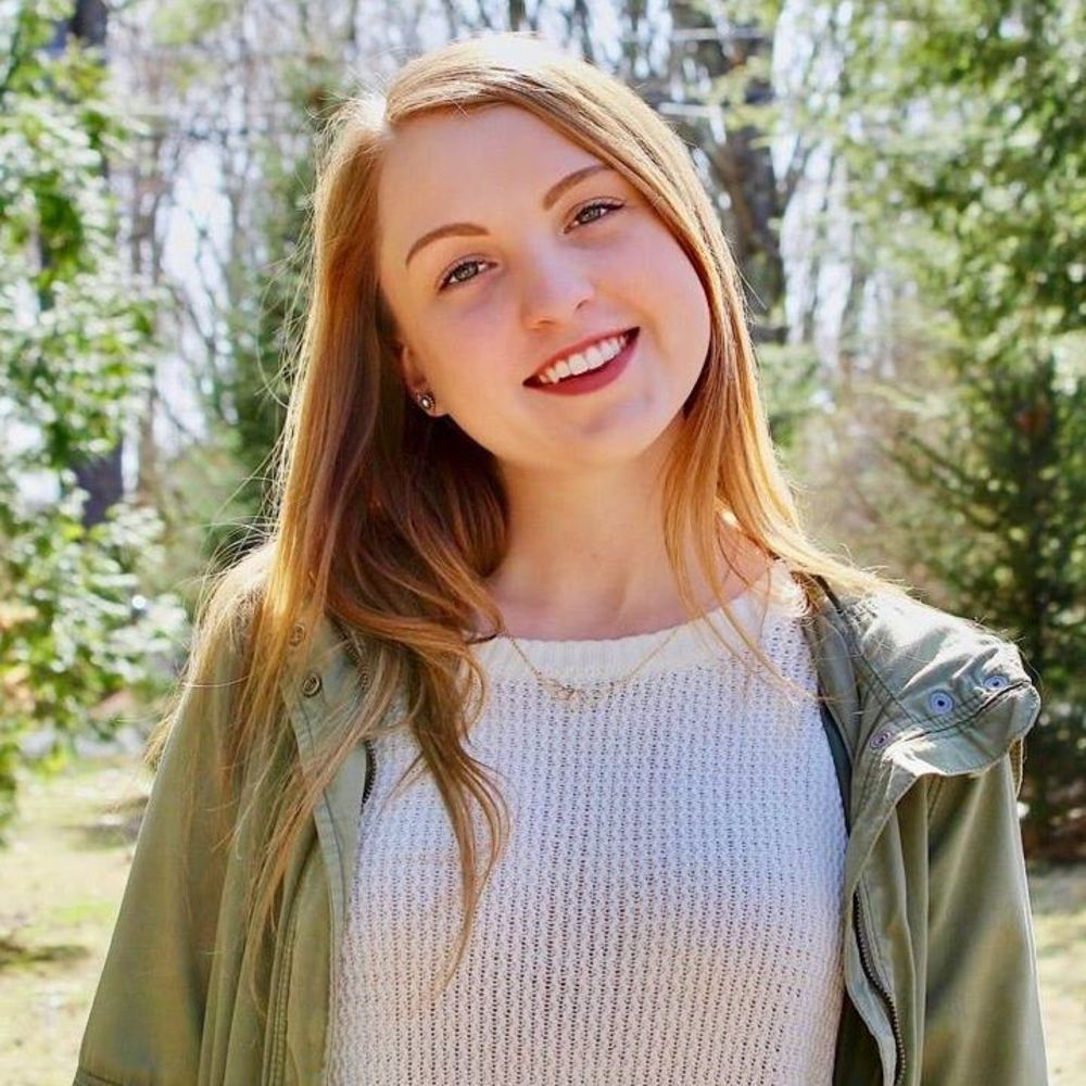 Meet your Posher, Lauren